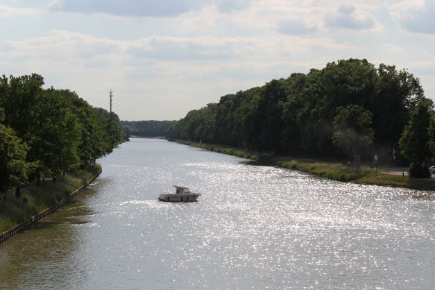 das Ausbildungsboot bei Übung auf dem Dortmund-Ems-Kanal